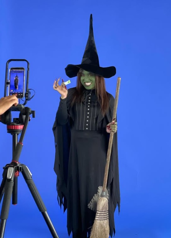 Witch commercial
